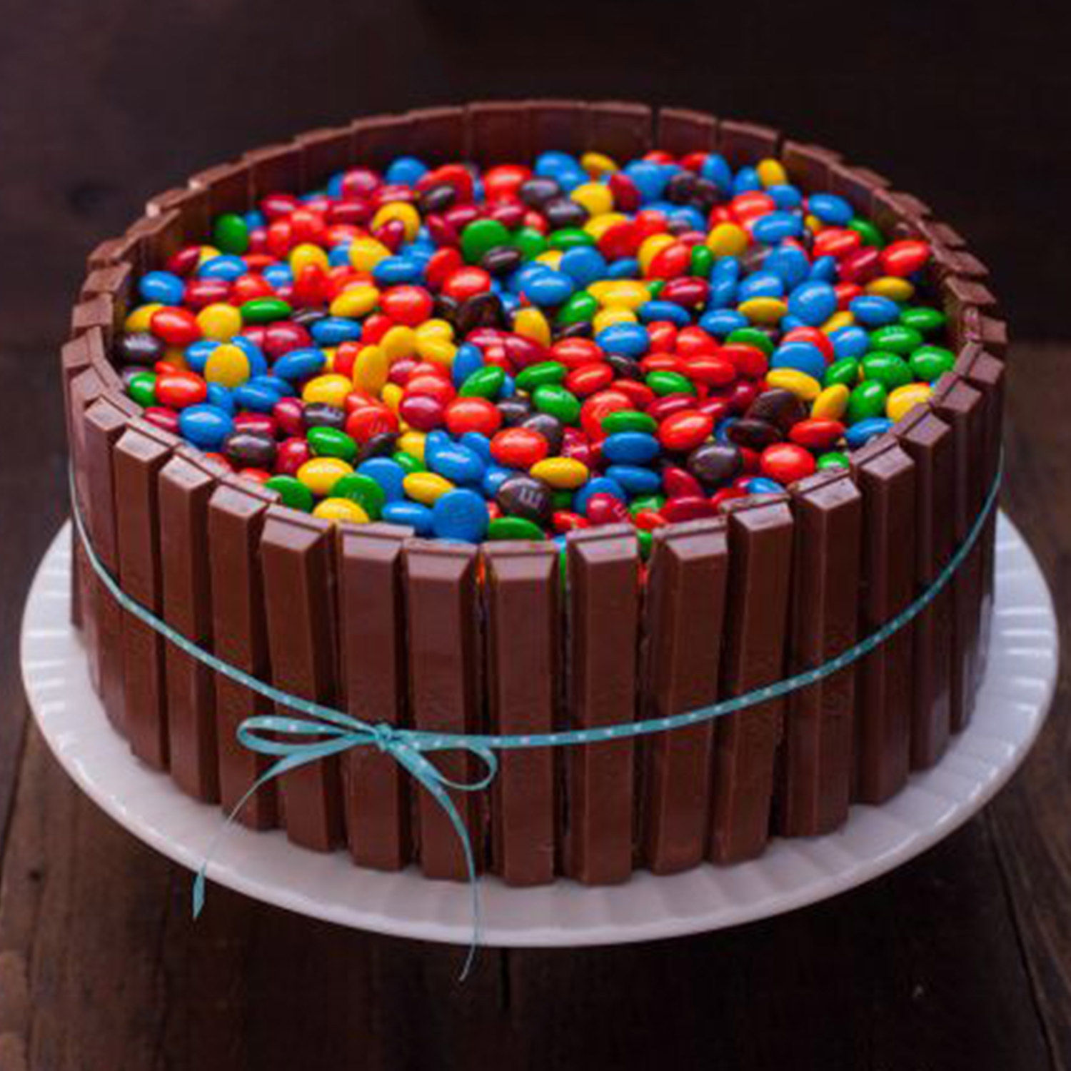 Online M&M And Kitkat Cake 4 Portion Gift Delivery in UAE - Ferns N Petals